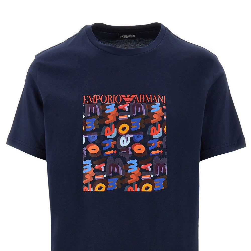 T-shirt con stampa logo grafica