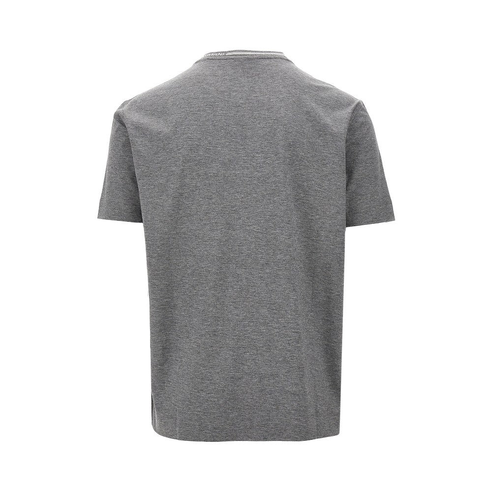 T-shirt con girocollo logato