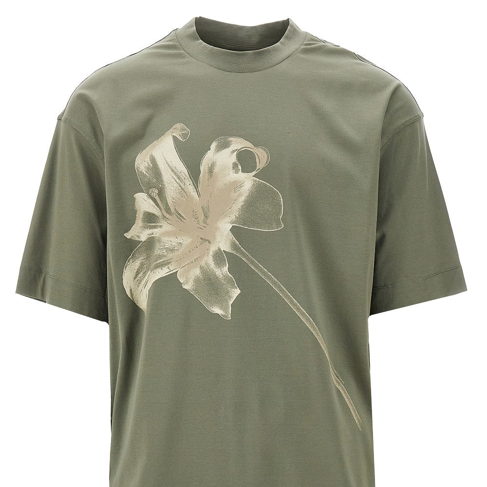 T-shirt over con stampa giglio