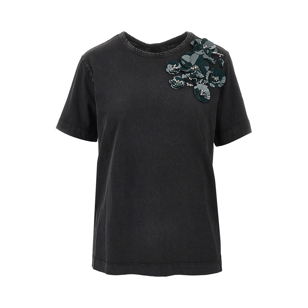 T-shirt with flowers embroidery
