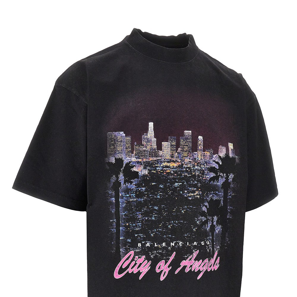 'City of Angels' Medium Fit T-shirt