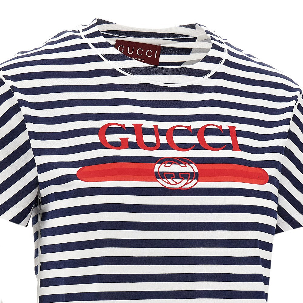 T-shirt cropped a righe con stampa logo