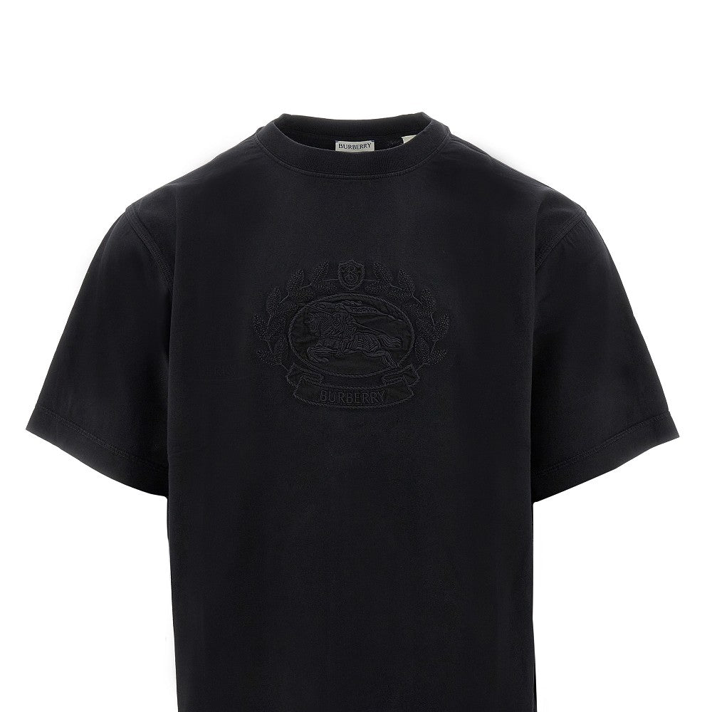 Equestrian Knight Design embroidery T-shirt