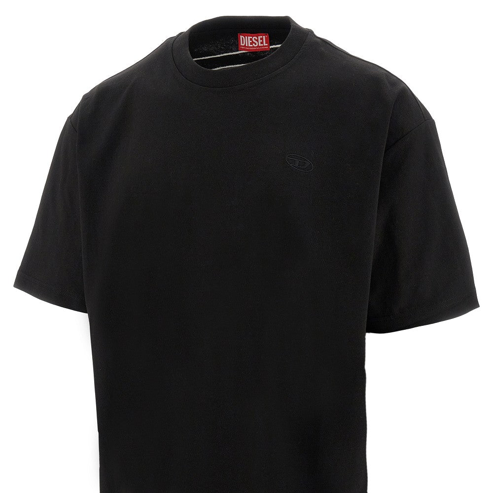 T-shirt con maxi ricamo Oval D