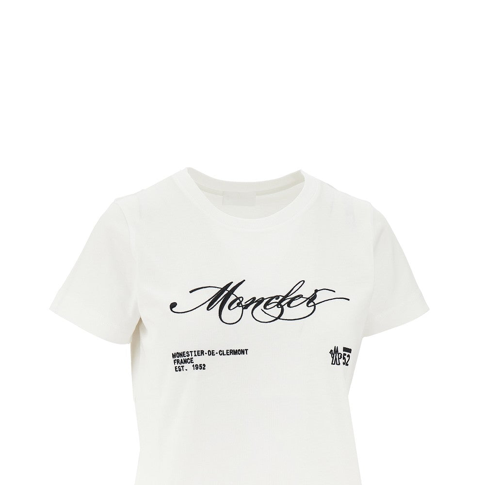 Logo embroidery T-shirt