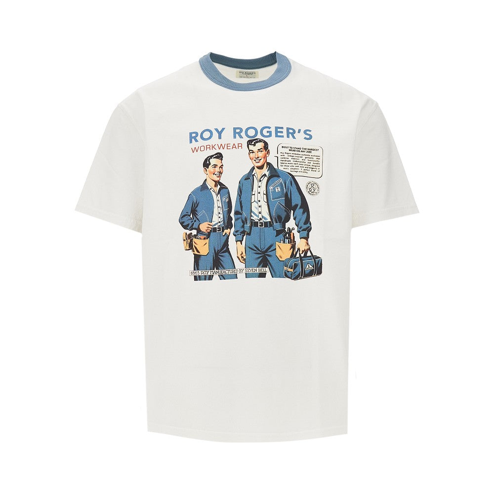 Workers print T-shirt