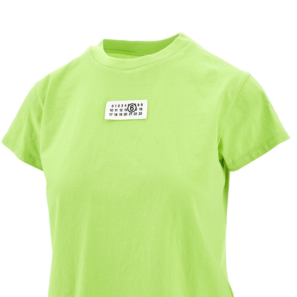T-shirt con etichetta logo