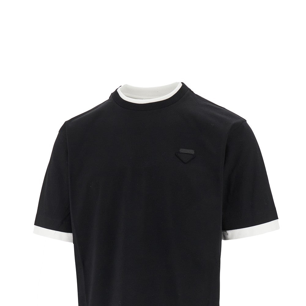 T-shirt con effetto sovrapposto
