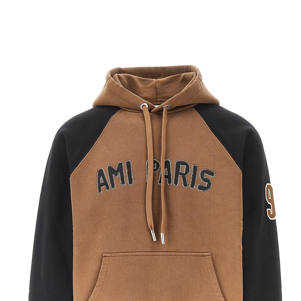 Two-tone hoodie with logo patch