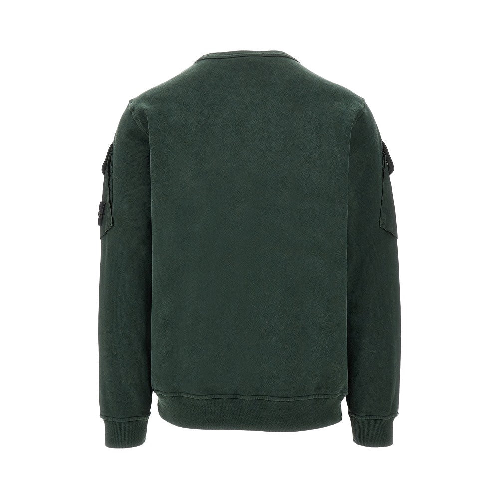 Crewneck sweatshirt with cargo pockets