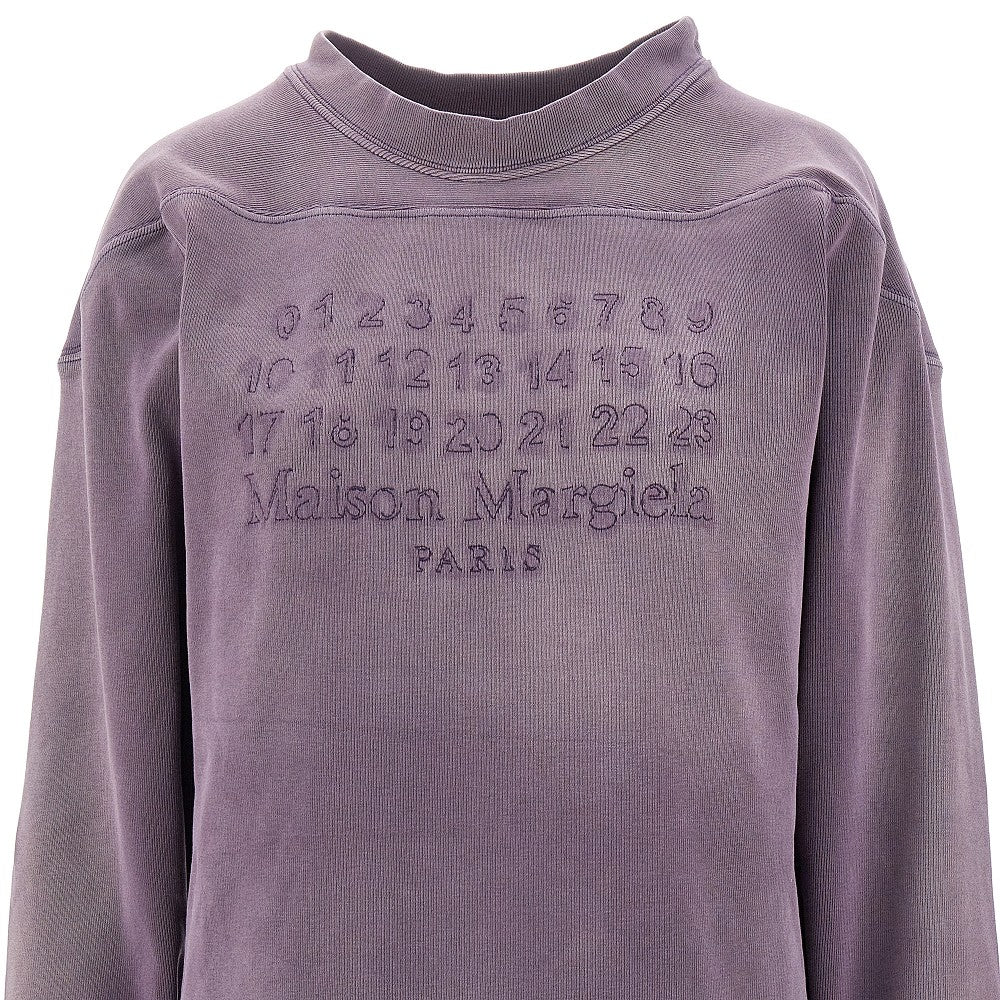 T-shirt con logo numerico impunturato