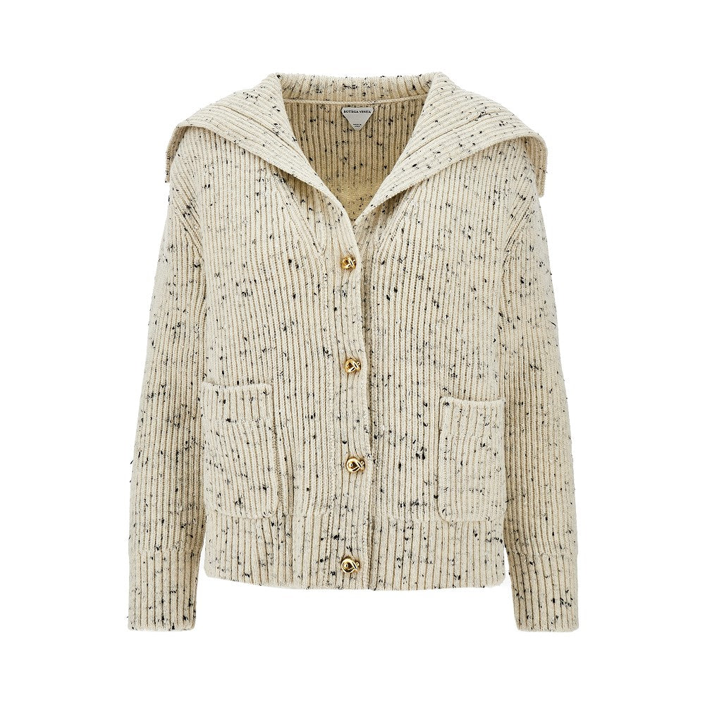 Cardigan in lana con bottoni Knot