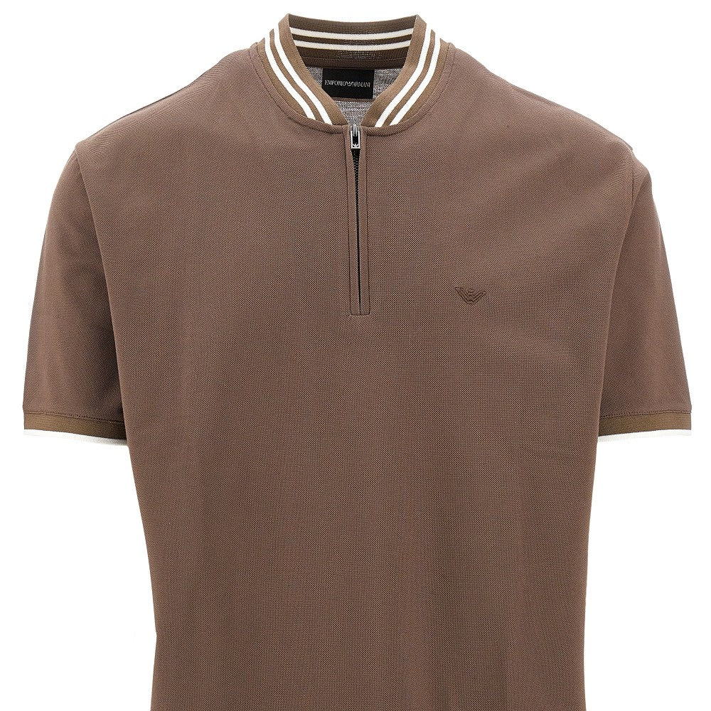 T-shirt in piquet con zip