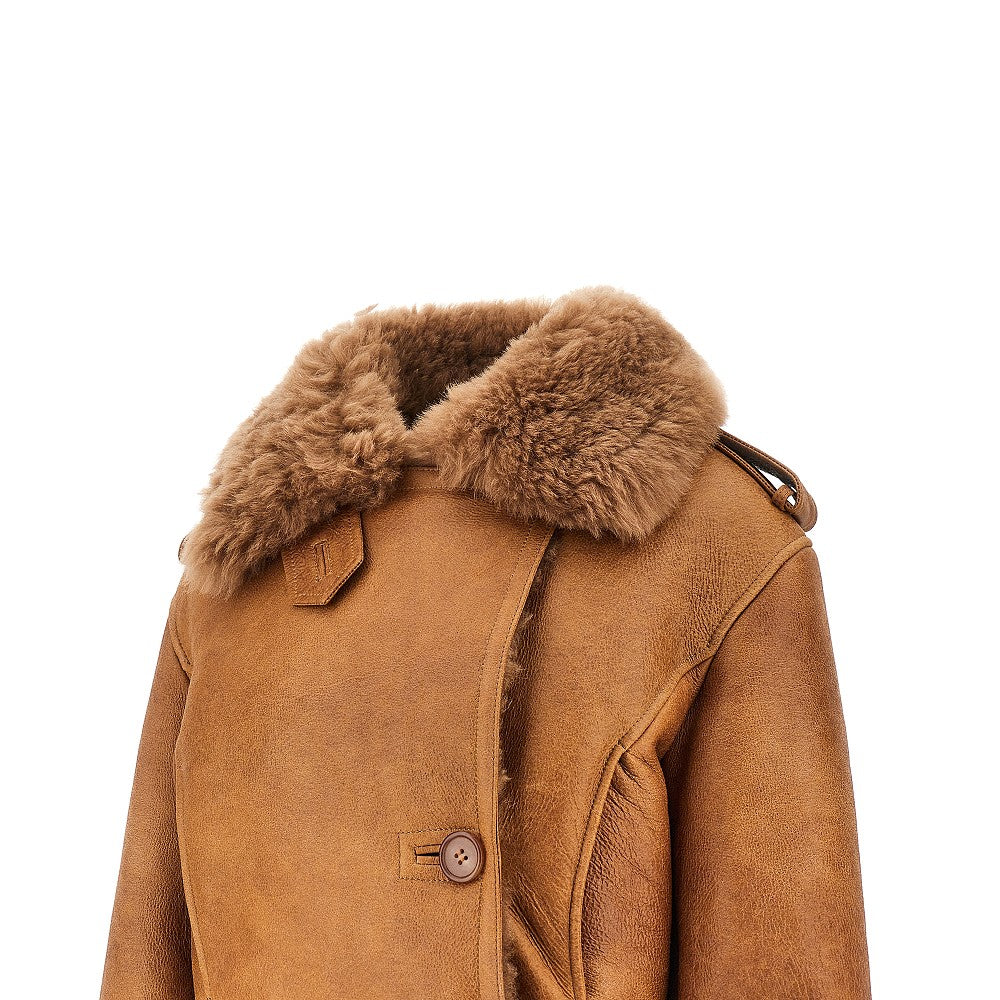 Giacca boxy corta in pelle
