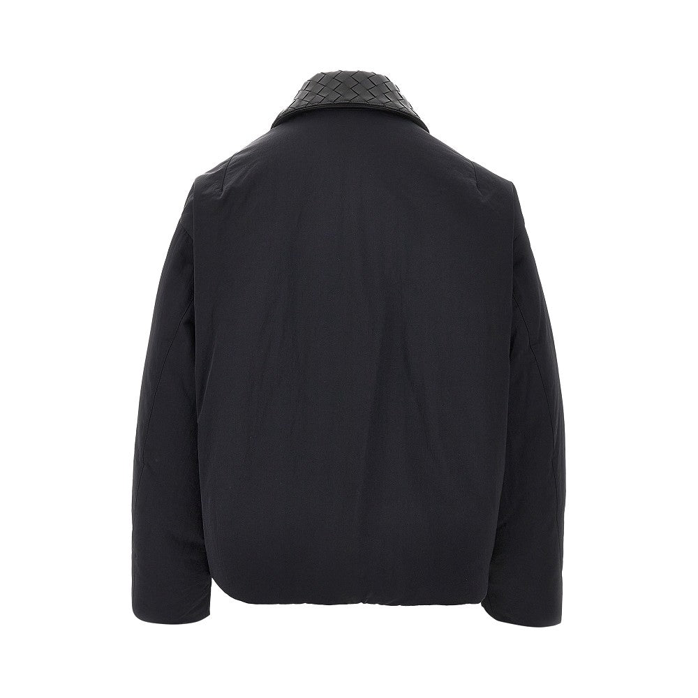 Piumino con colletto in pelle Intrecciato