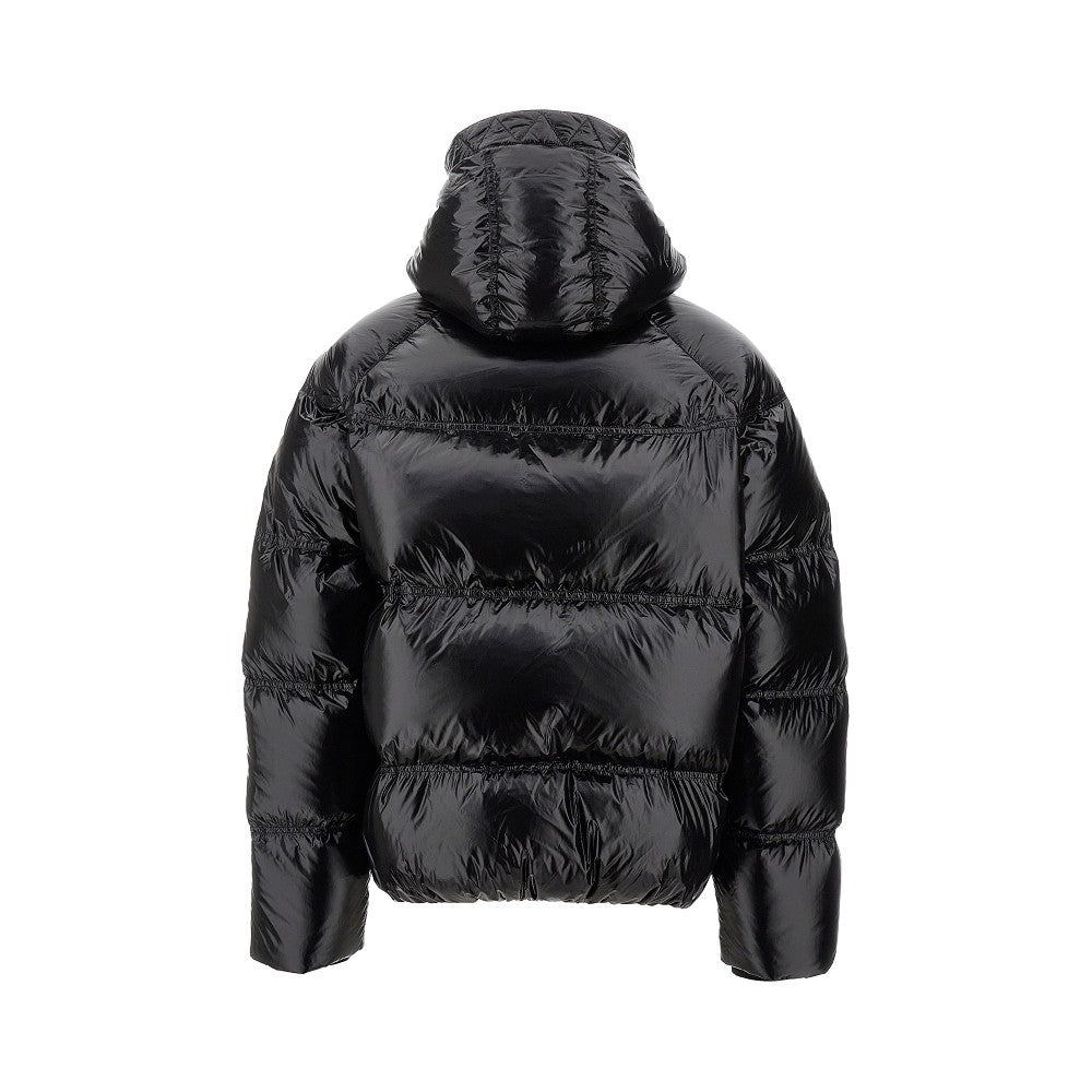 Piumino in nylon lucido