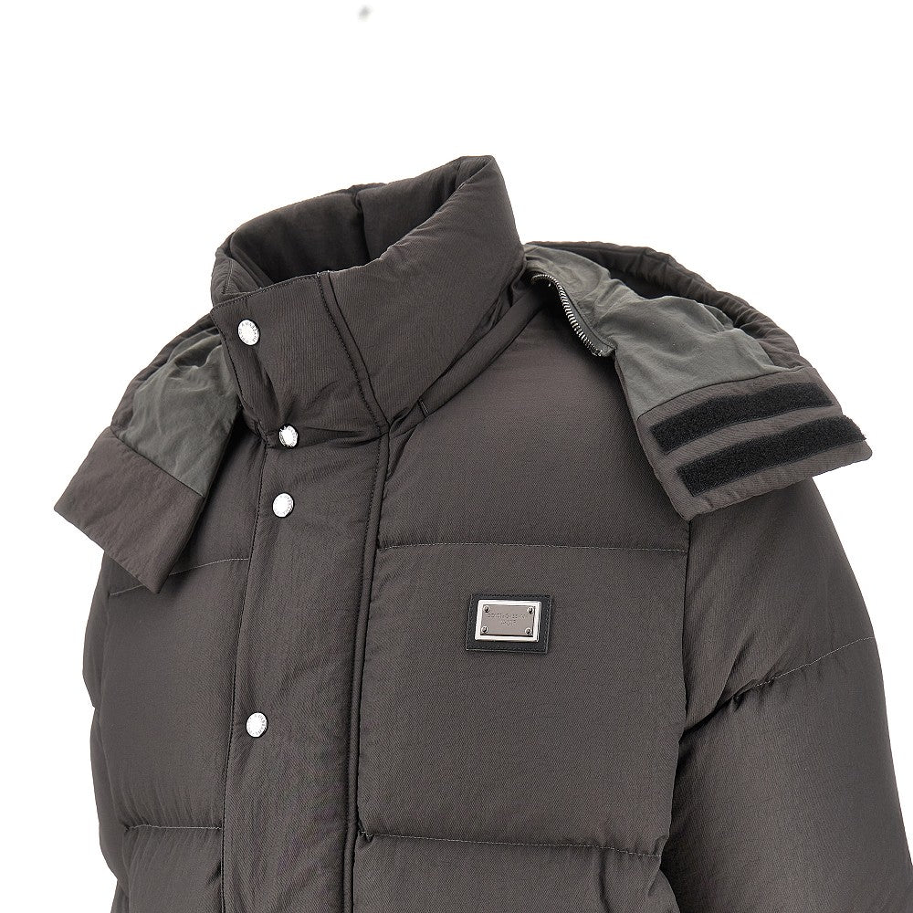 Piumino in twill di nylon con placchetta logo