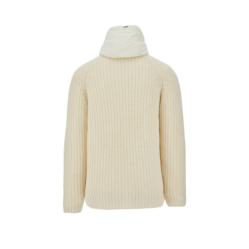 Cardigan with removable padded liner