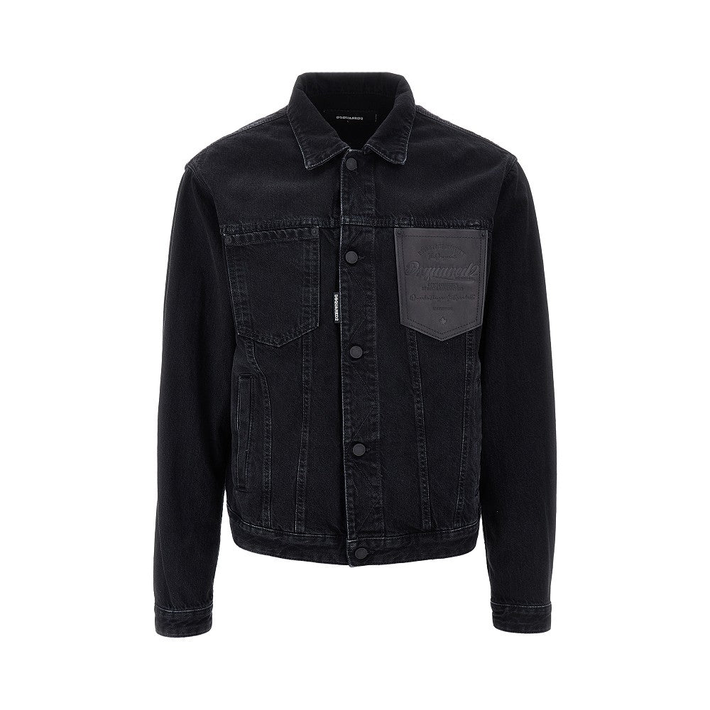 Giacca oversize in denim con tasca in pelle