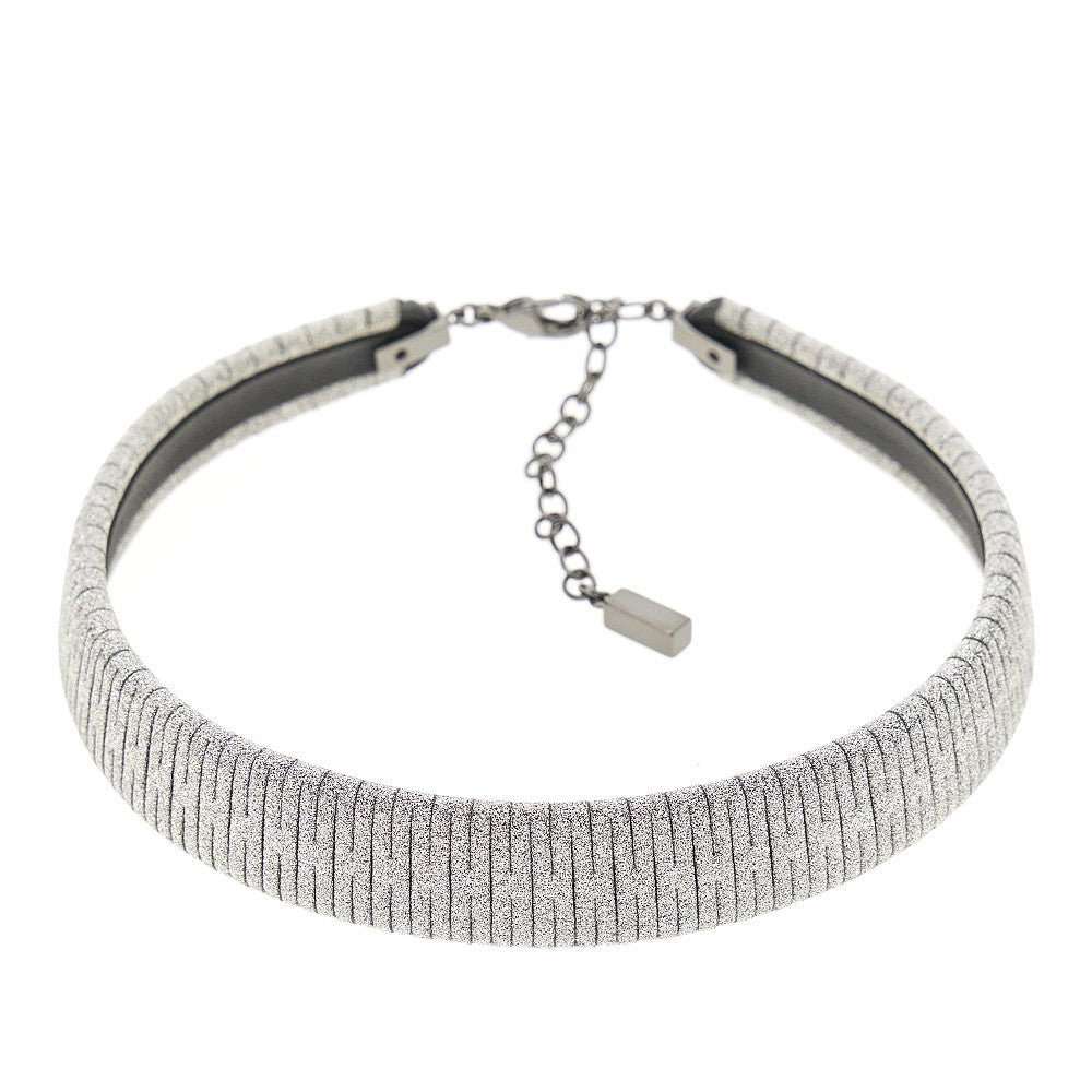 'Lumia' choker necklace
