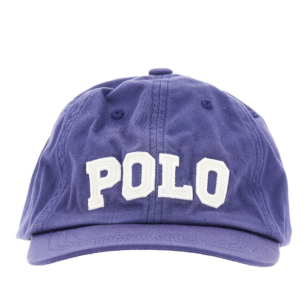 Baseball hat with logo embroidery