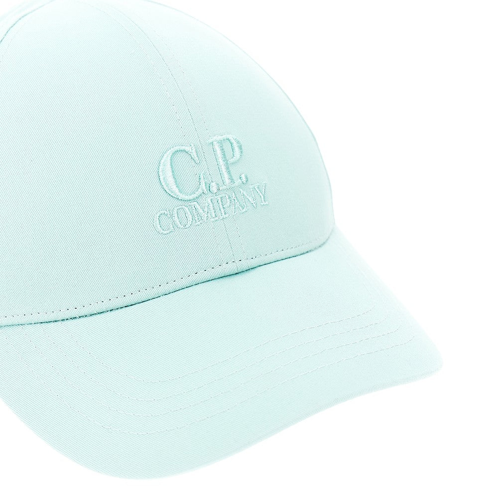 Cappellino baseball con logo ricamato