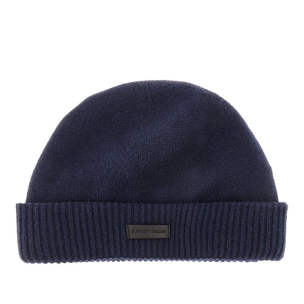 Cashmere beanie hat with leather logo patch
