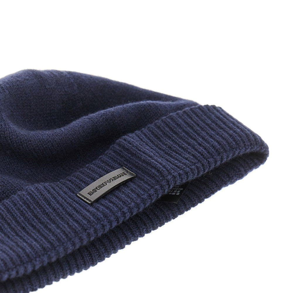 Cashmere beanie hat with leather logo patch
