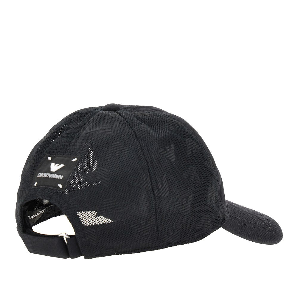 Cappello baseball con retro in mesh