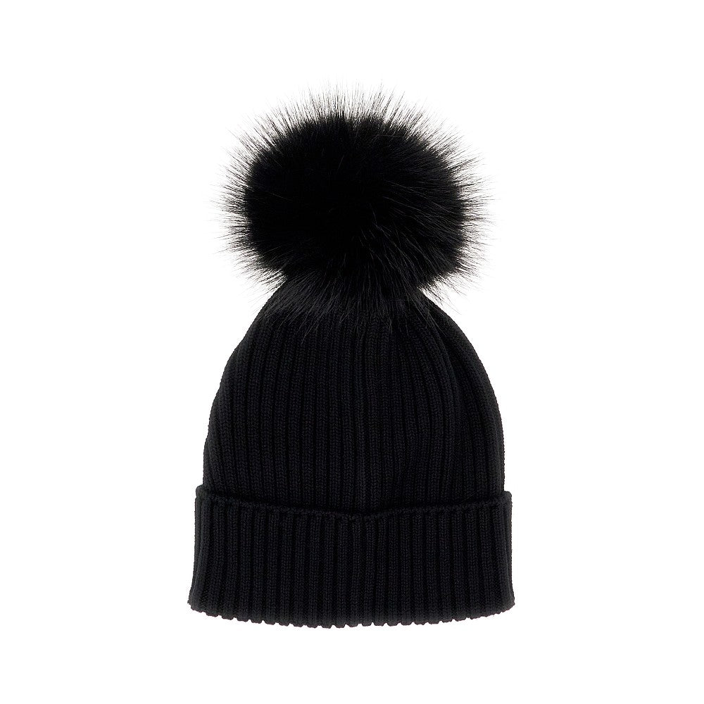 Beanie con pompon in finta pelliccia