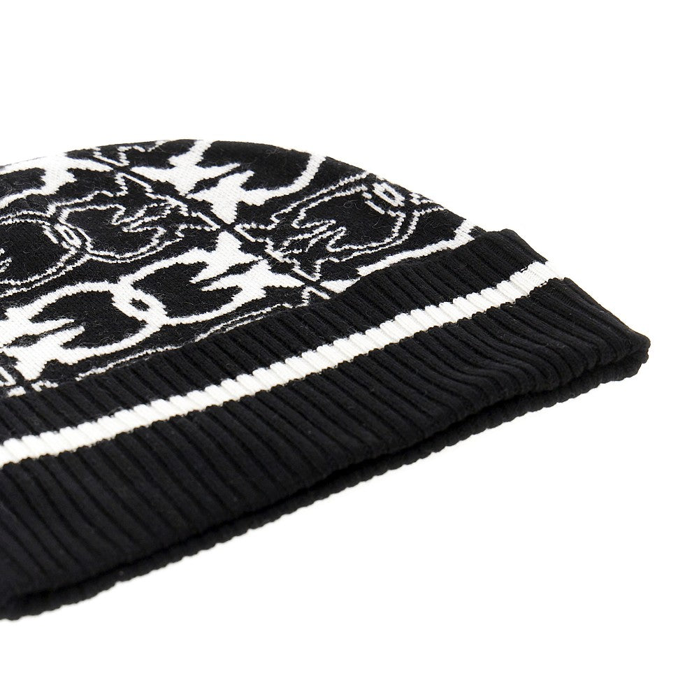 Knitted beanie hat with jacquard logo