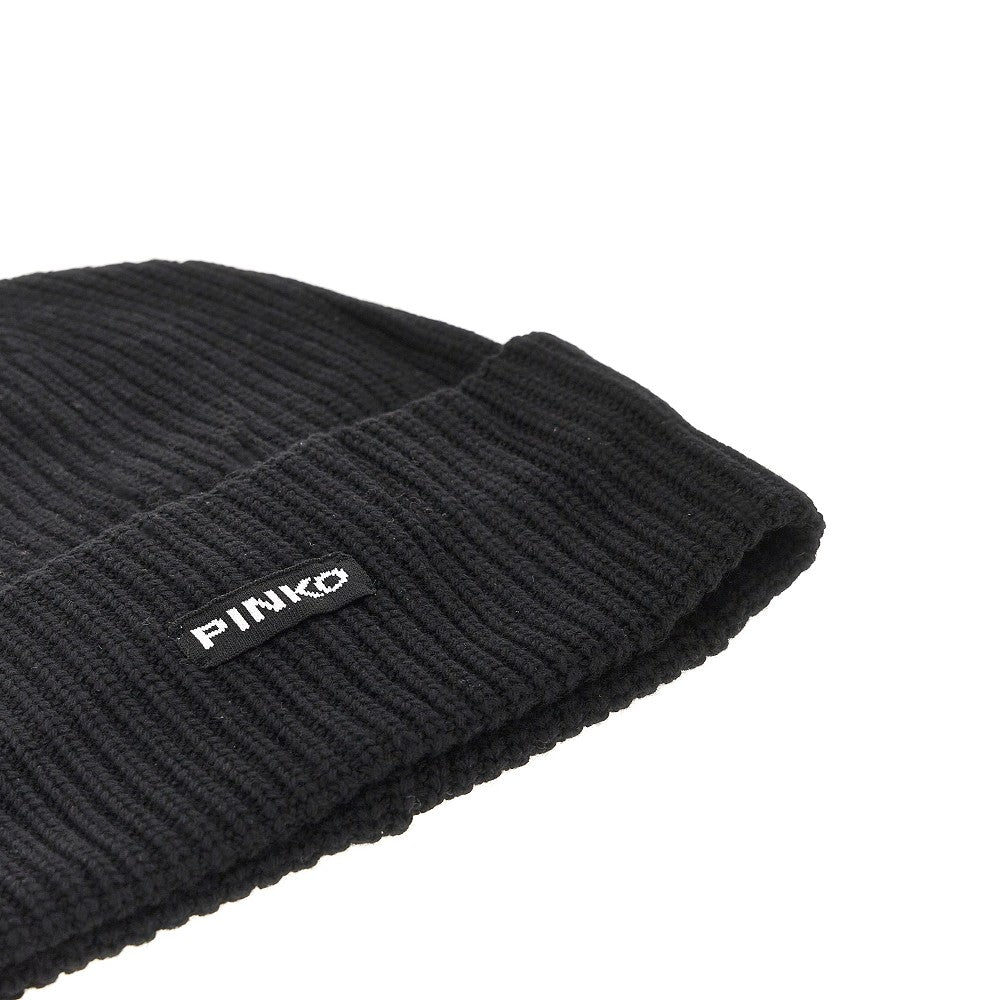 Knitted beanie hat with logo