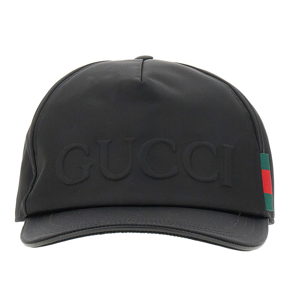 Cappello baseball con logo goffrato