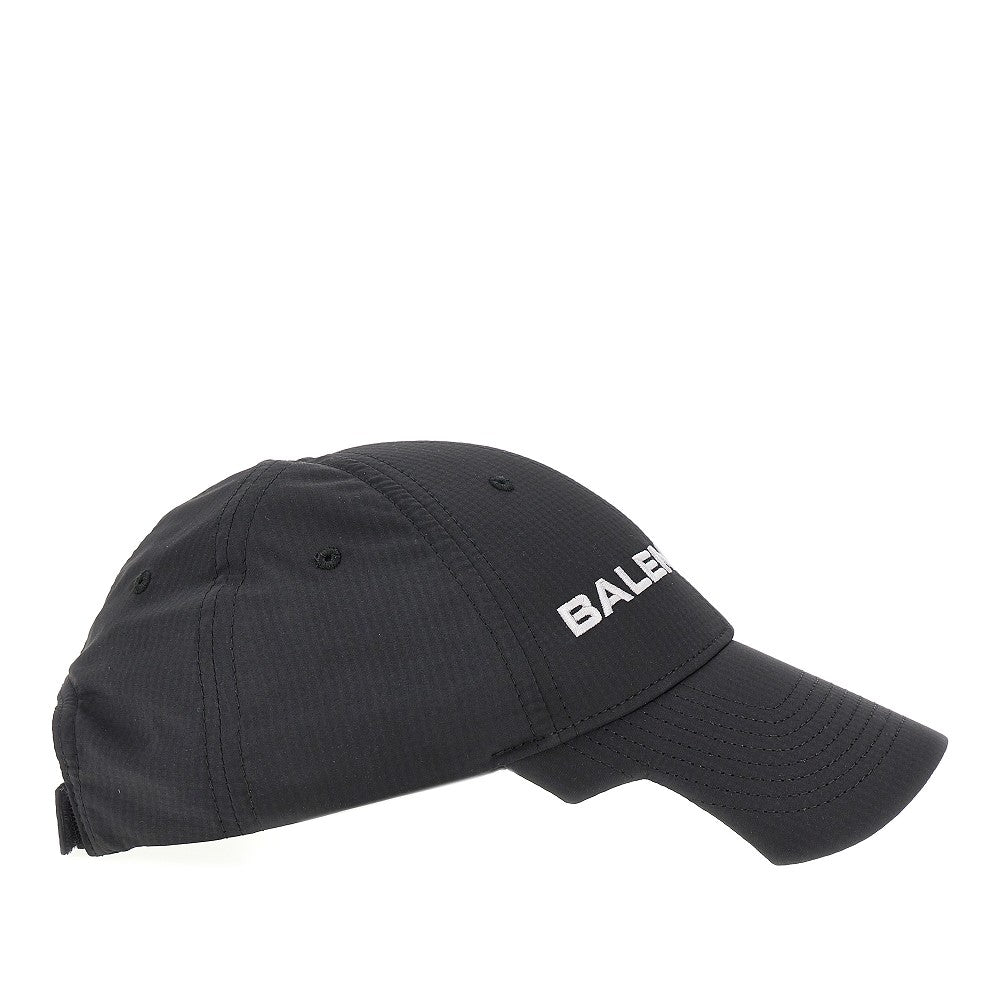 Technical fabric logo baseball cap