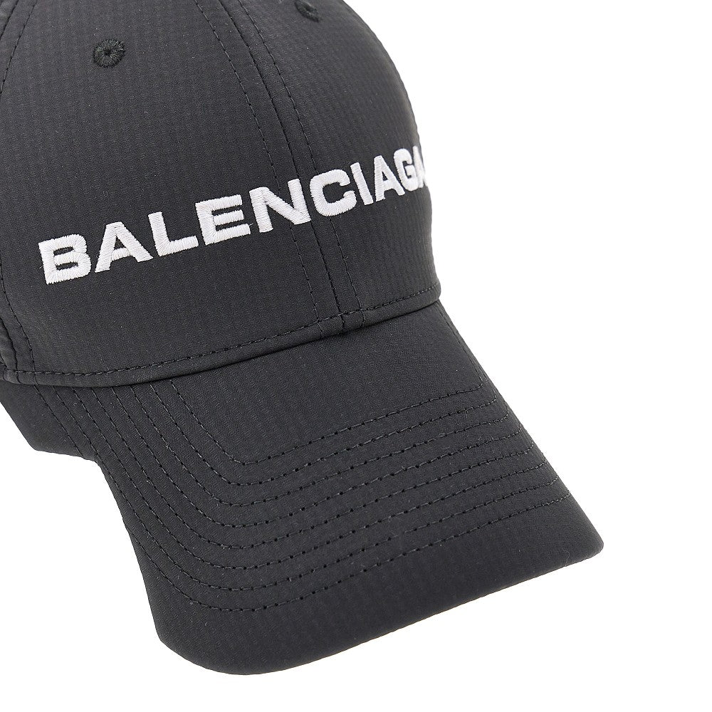 Technical fabric logo baseball cap