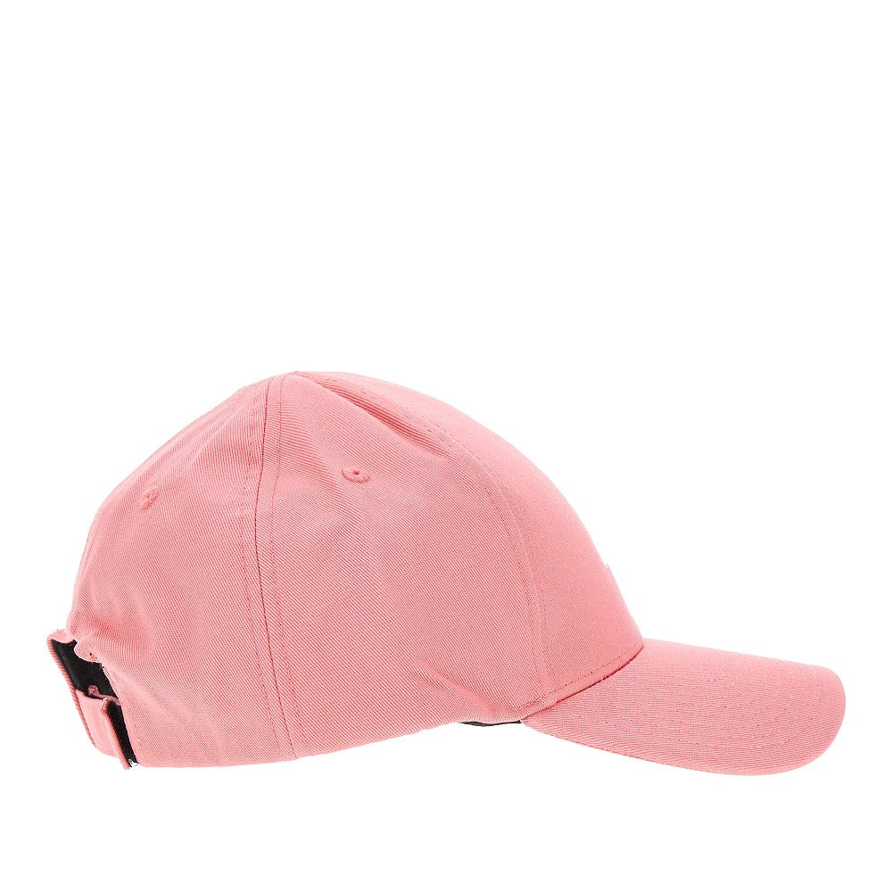 Logo embroidery baseball cap