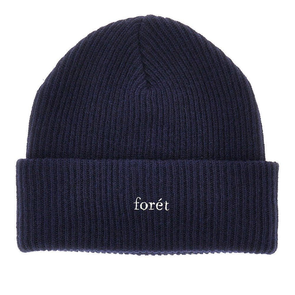 Knitted beanie hat with logo embroidery