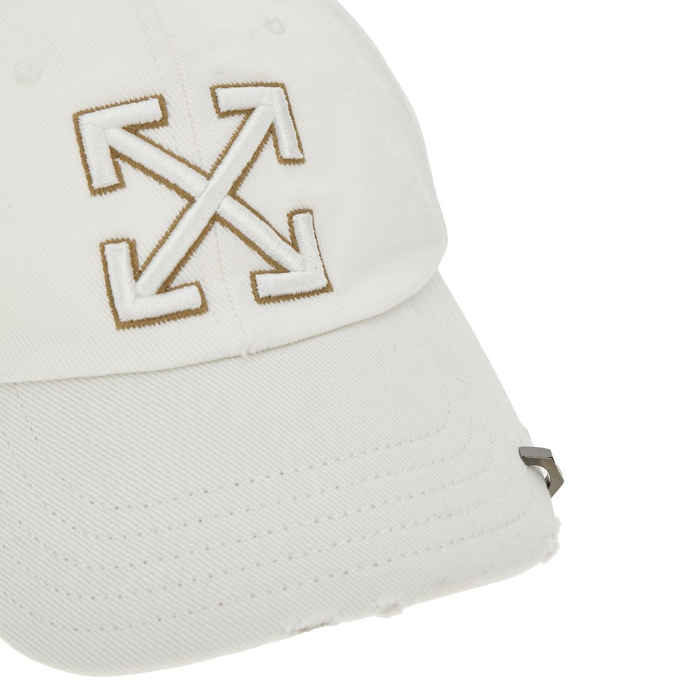 Distresses denim baseball cap