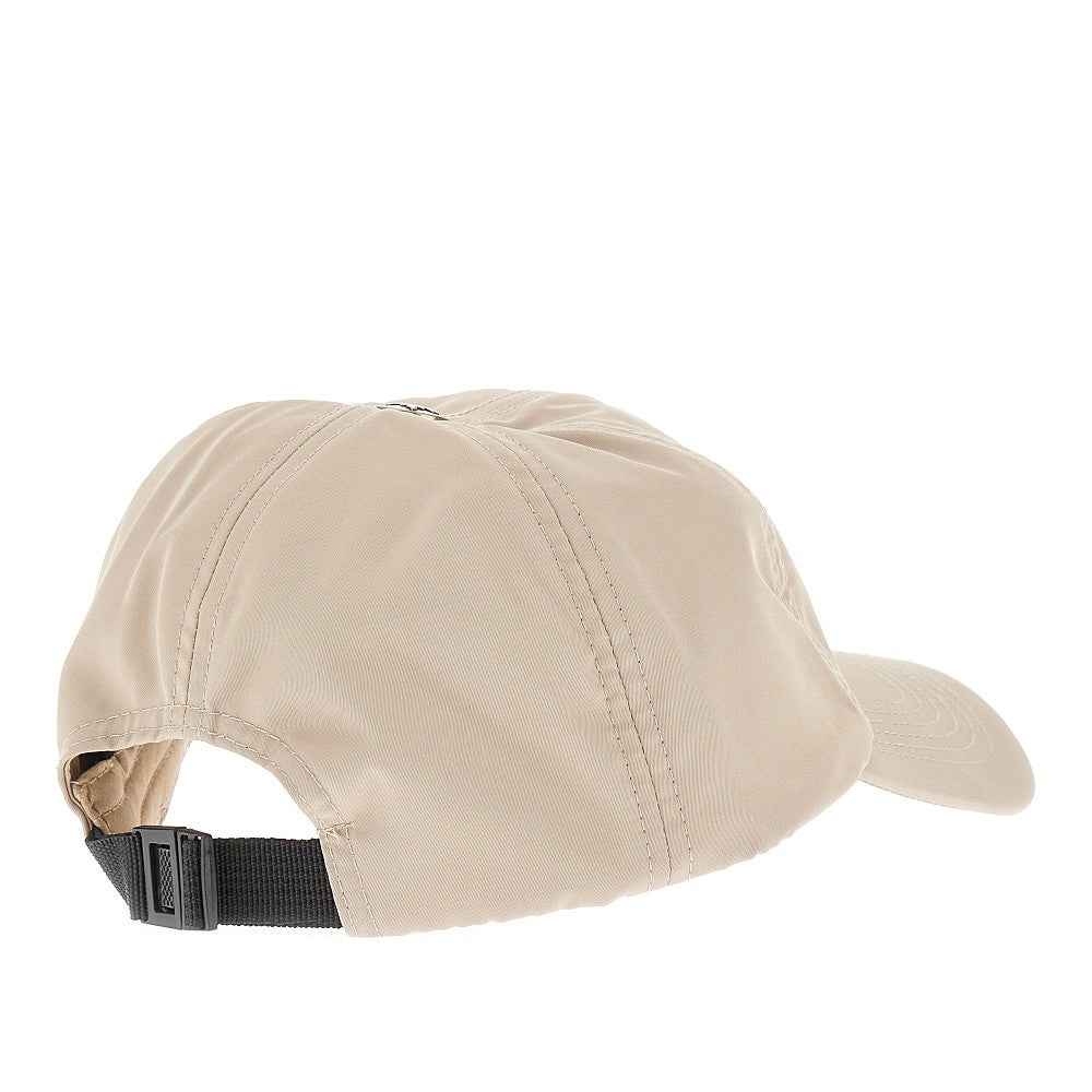 Logo embroidery baseball cap