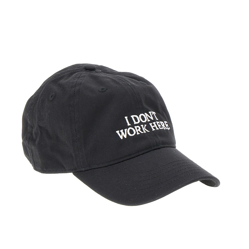 Cappello baseball ricamato in cotone organico