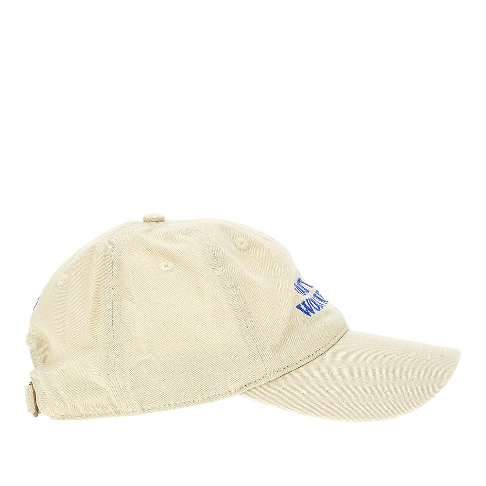 Cappello baseball ricamato in cotone organico