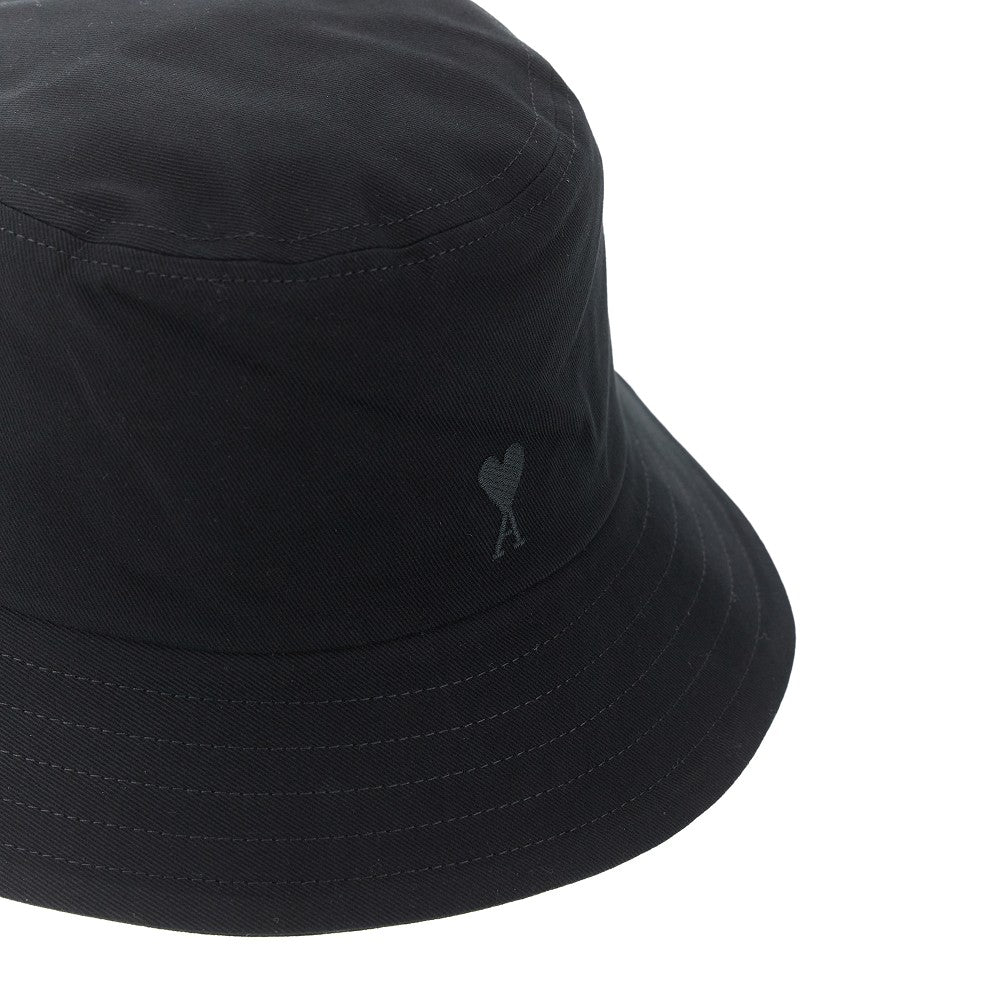 Ami de Coeur embroidery bucket hat