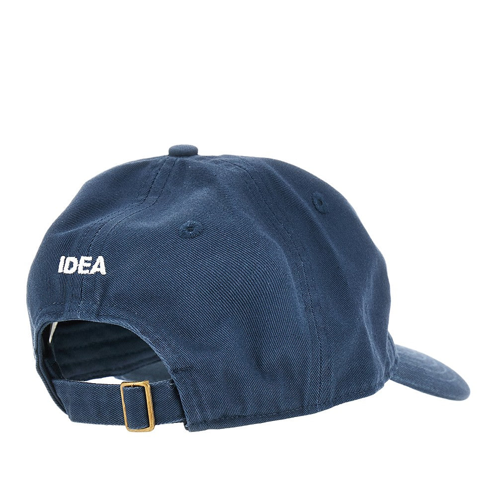 Baseball hat with embroidery