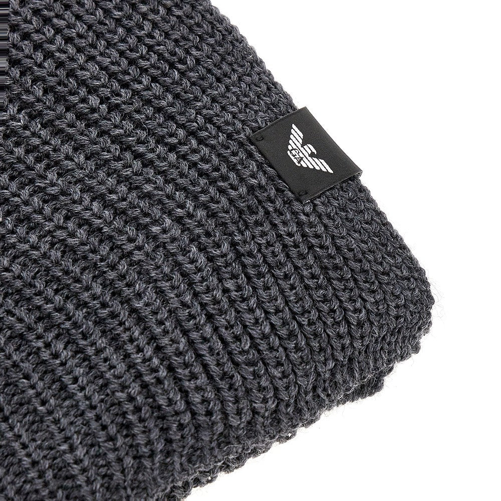 Wool scarf