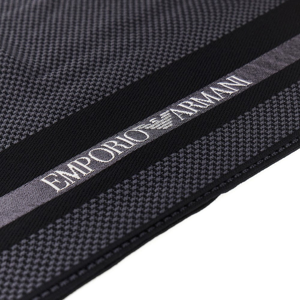 Sciarpa in lana e seta con banda logata