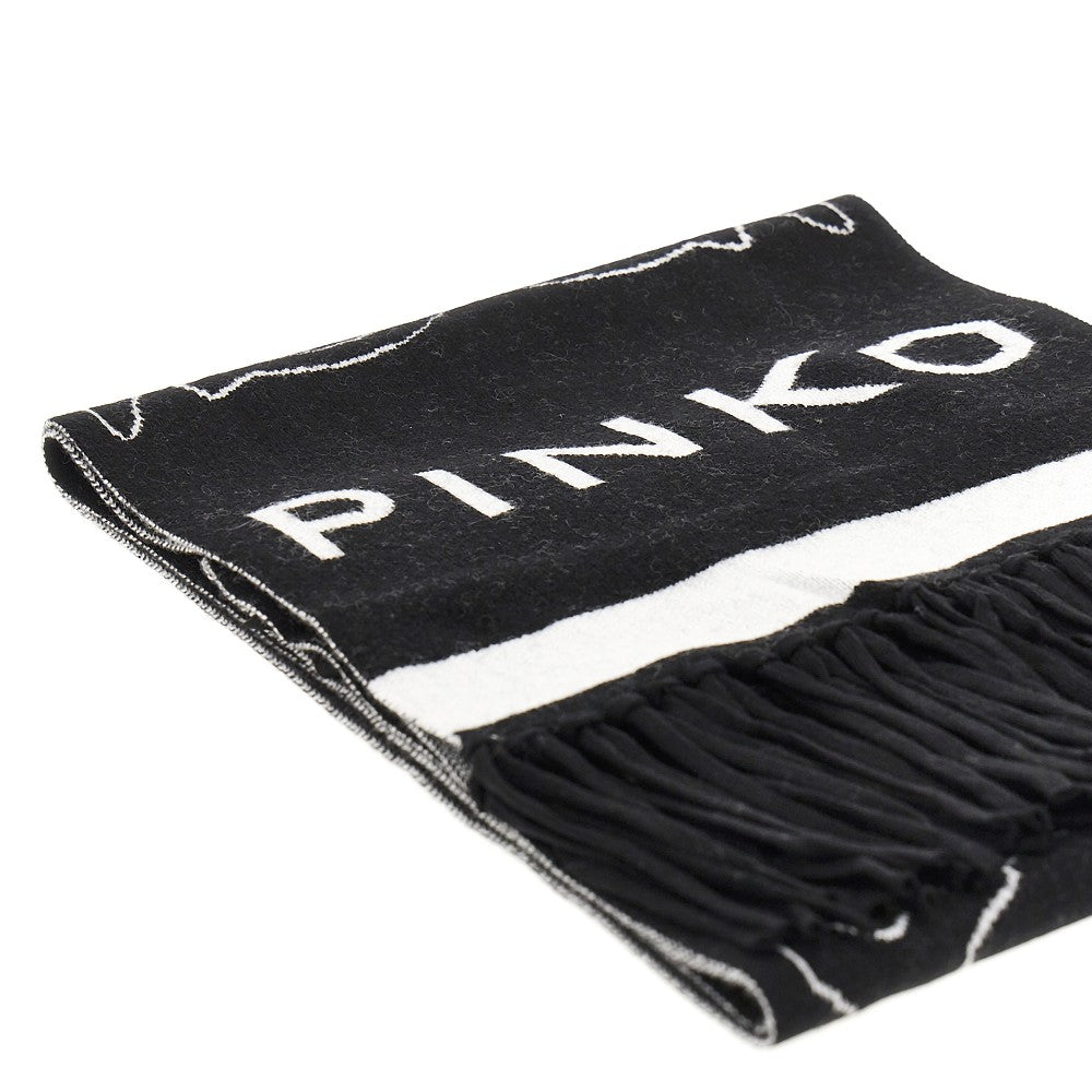 Knitted scarf with jacquard logo