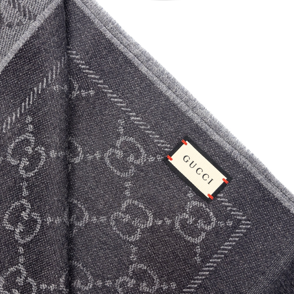 Sciarpa in lana jacquard GG