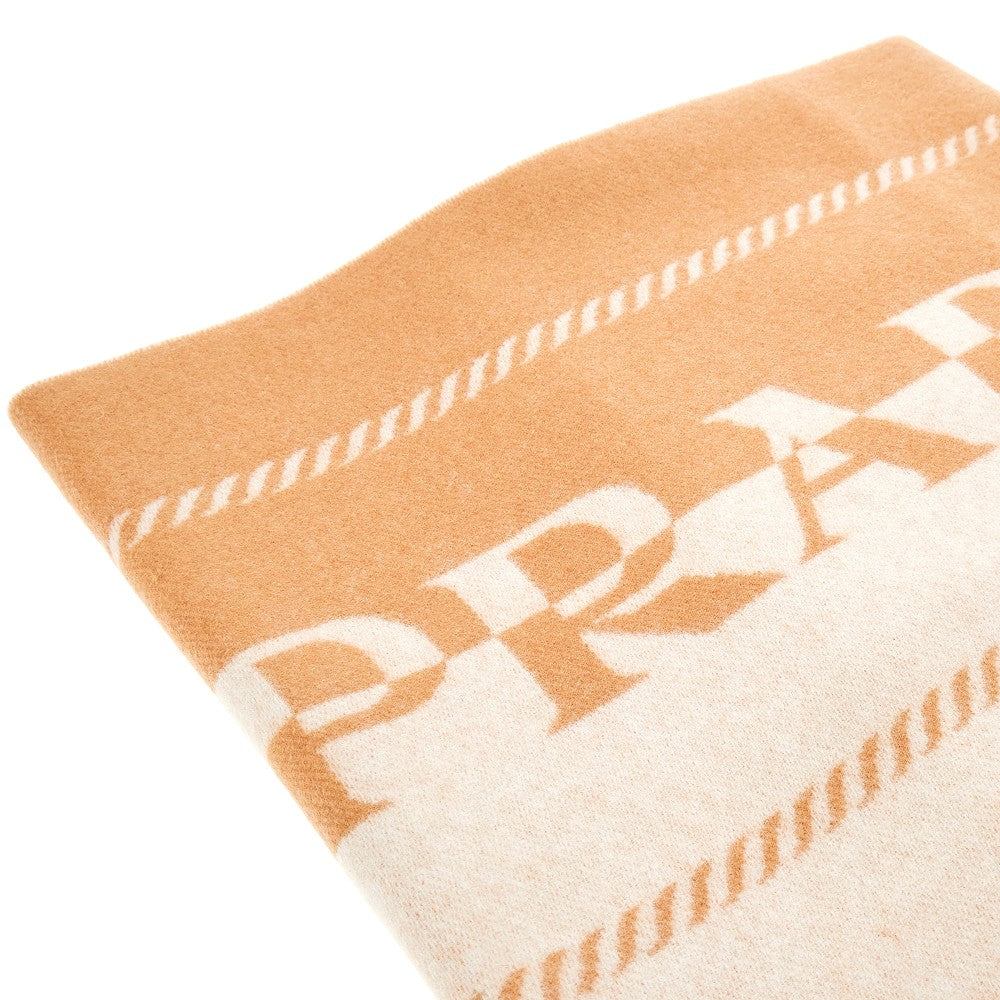 Jacquard wool scarf