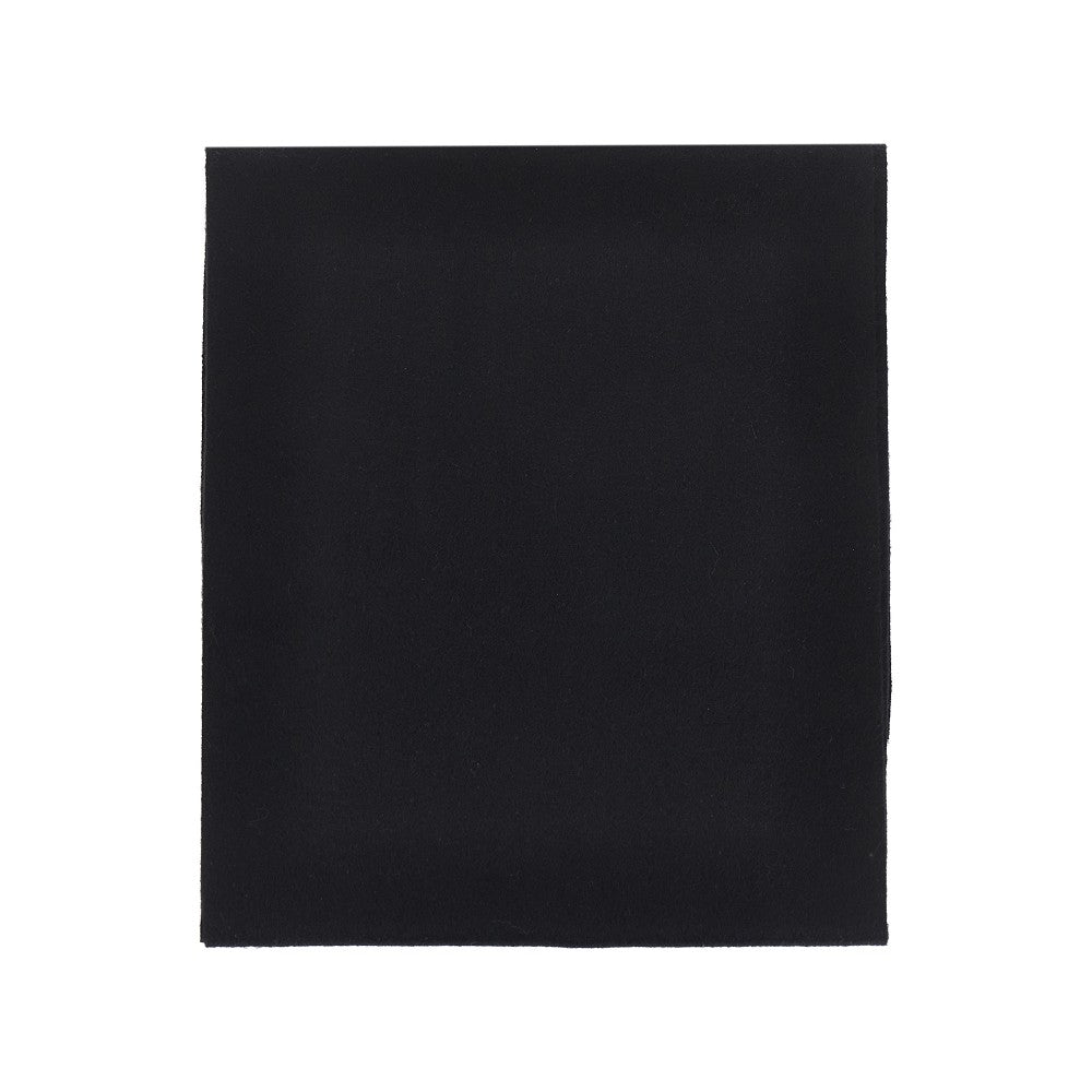 Cashmere scarf with Monogram embroidery