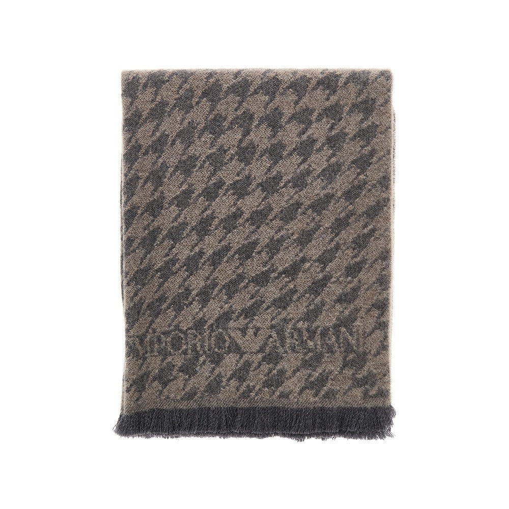 Houndstooth jacquard wool scarf